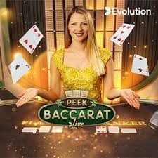 Peek Baccarat slot visual from Evolution available on rewardscasino.fr